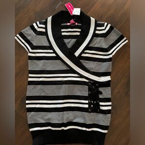 Sweater Casual Shirt Girls Size XL/16 NWT